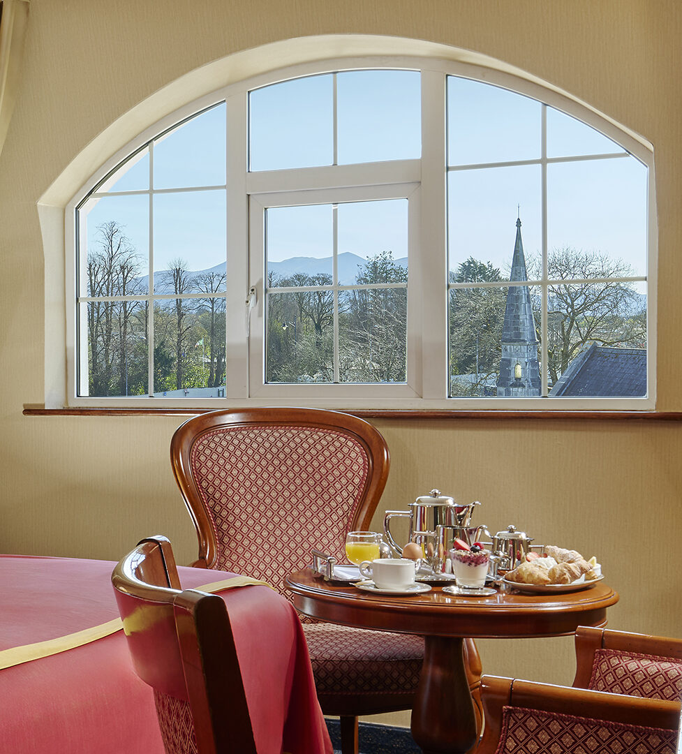 classic-double-room-killarney-flip-1920x1080