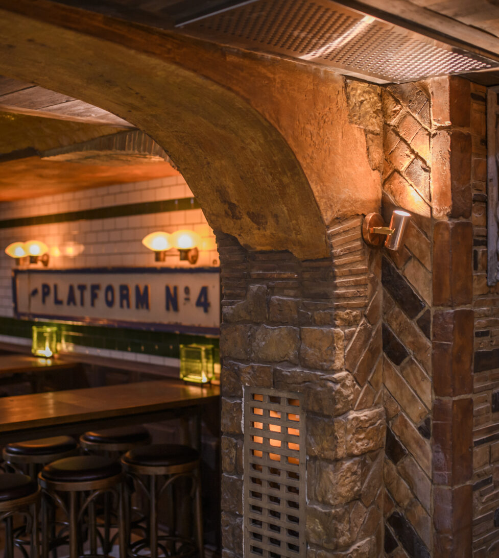 pigs-lane-underground-bar-killarney-towers-hotel