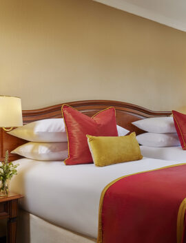 twin-room-killarney-towers-flip 600 x 670